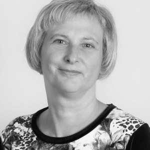 Manuela Hoeper